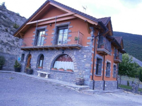 Casa Miguel Périz